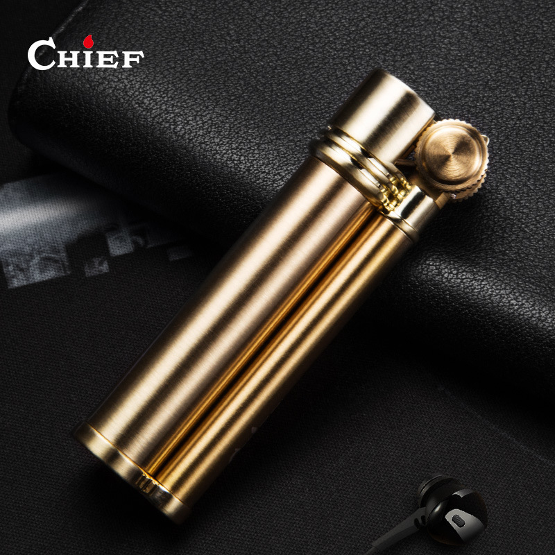 CHIEF CF016 Creative metal windproof retro personality kerosene lighter cigarette lighter men's cigarette set wholesale