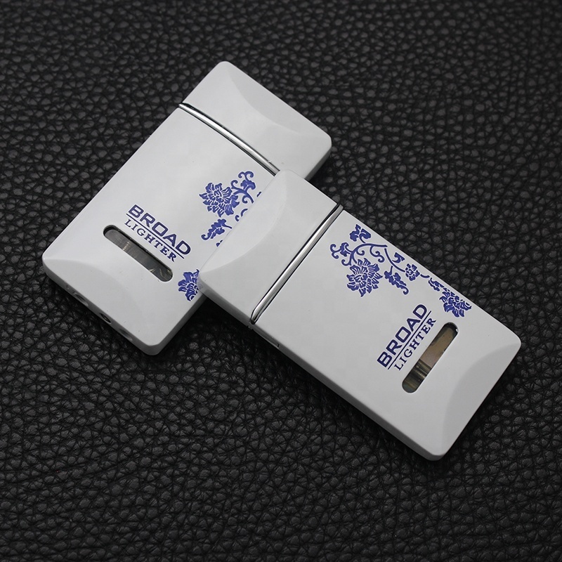 BD226  inflatable lighter windproof Red Flame cigarette lighter blue and white porcelain pattern metal lighter