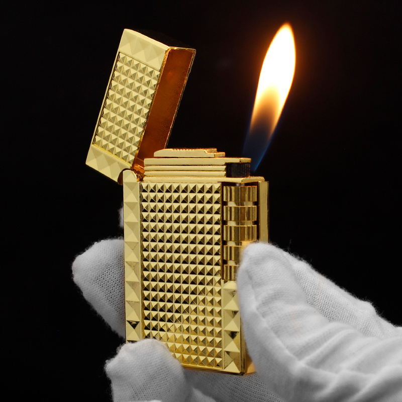 DK821  metal bright sound lighter electroplated lattice bright sound grinding wheel open fire lighter