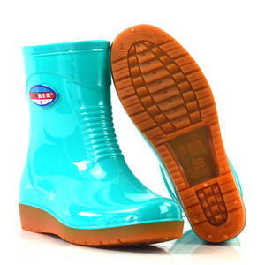 Leisure Women's Low-Heeled Round Toe Shoes Waterproof Middle Tube Rain Boots Wellington