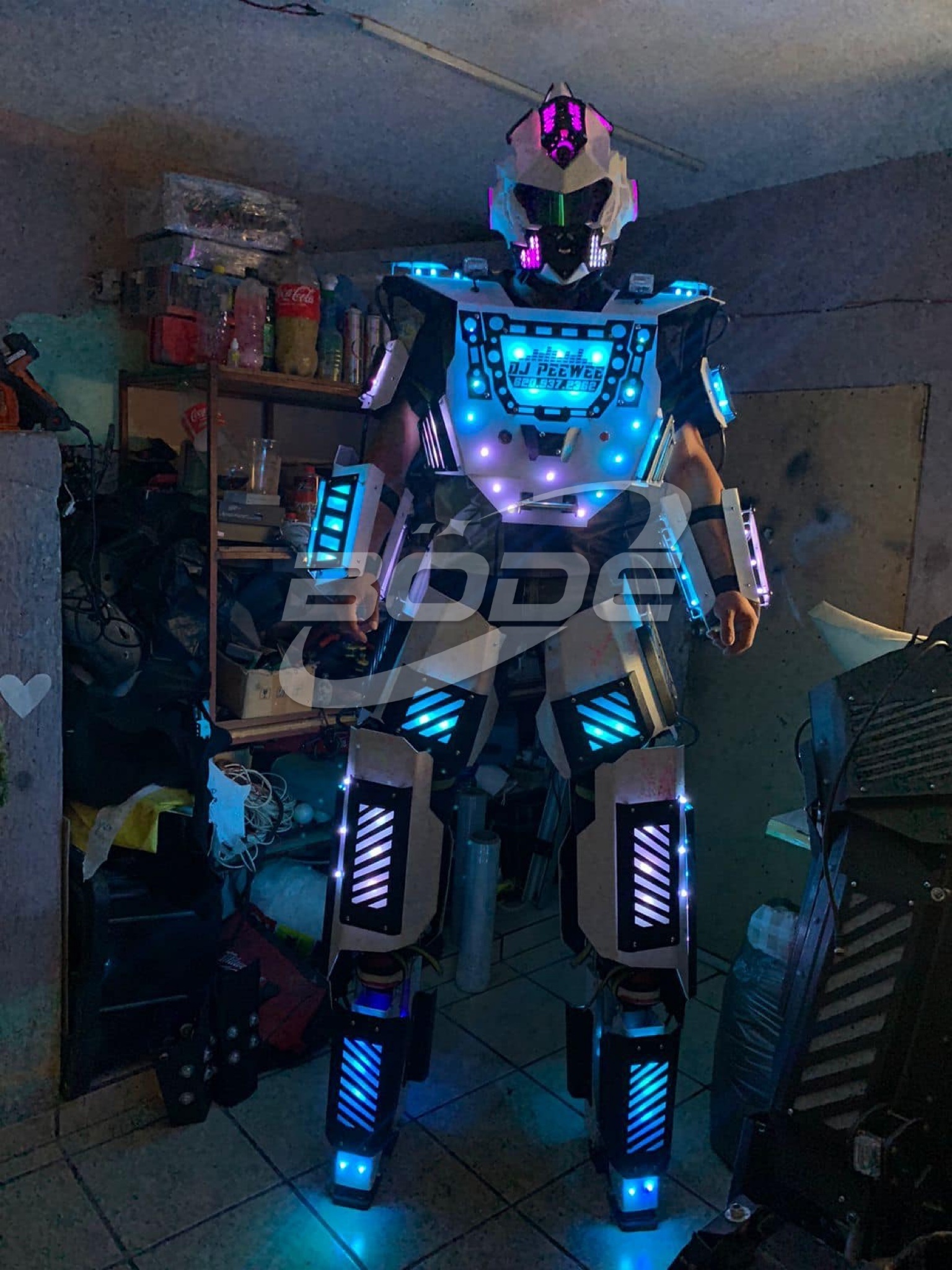 Hot selling LED mecha stilts costume party nightclub stilts costume adult character bany LED robot costume suit