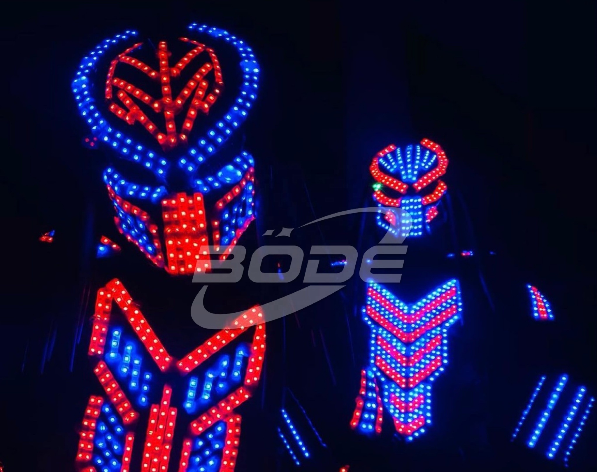 Hot Selling Nightclub Robot Led Para Zancos Dj Carnival Party Costume Colorful Stilt Robot Led Ballroom Robot Party Costume