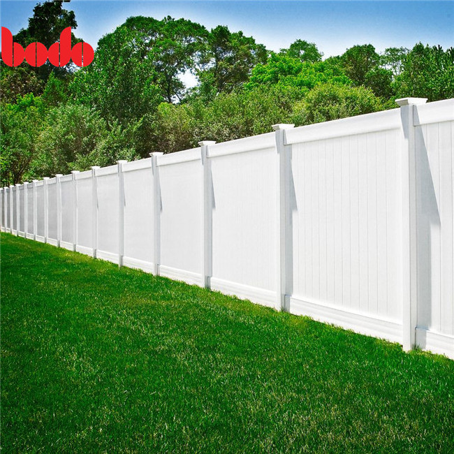 Garden White Plastic PVC Vinyl fencing Privacy Fence Richmond GATE