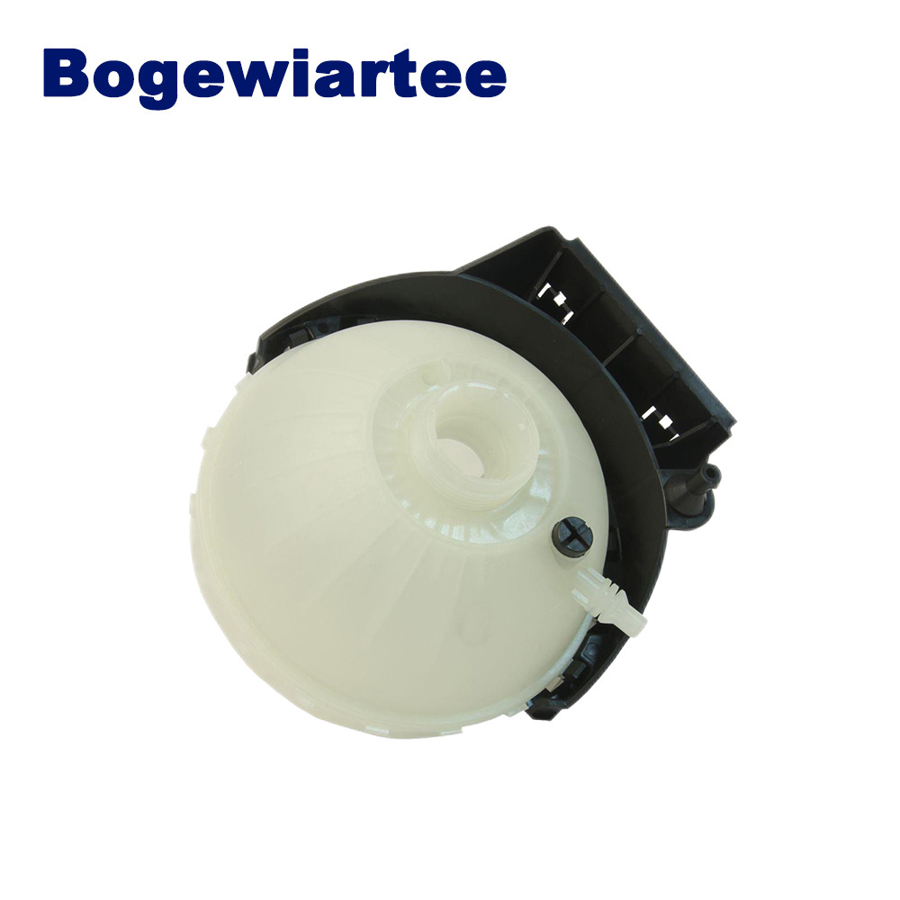 High Quality Auto Parts Coolant Expansion Tank 17137642158 for BMW F20 F30 F35 F32