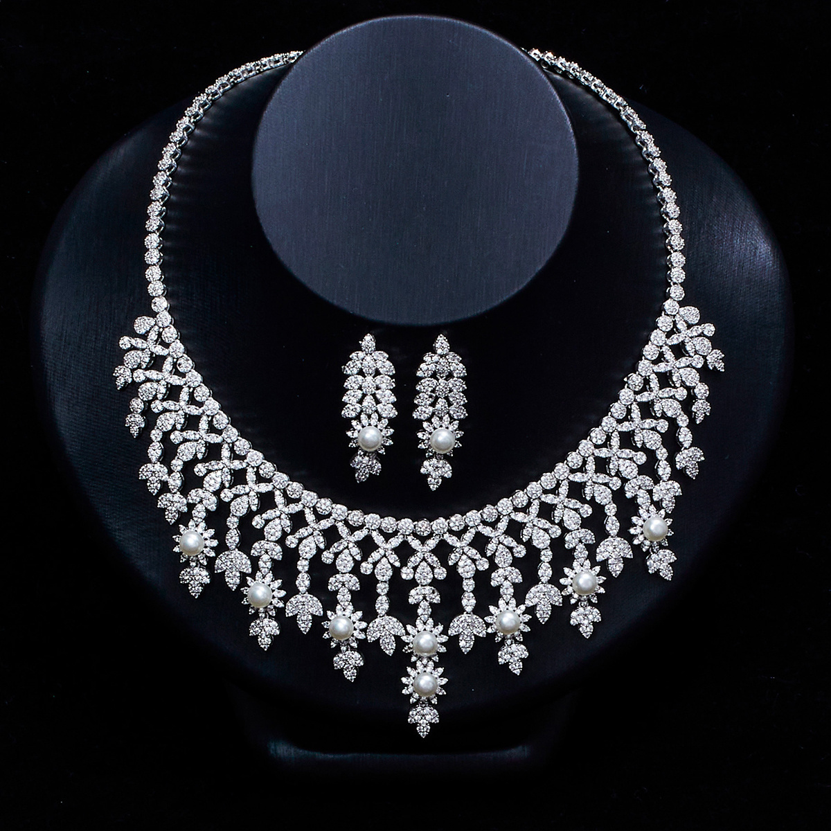 Luxury Zircon Diamond Jewelry Set Tassels Necklace Bracelet Earring Ring Set for Women Bridal Jewelry Wedding Party