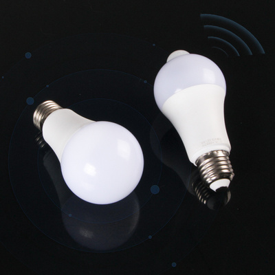 Intelligent Light Sensor Control LED Bulb Microwave Radar Motion Sensor Infrared temperature Sensor E27 Smart LED Bulb