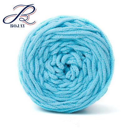 0.7 cm Chenille Chunky Knit Yarn 100% Polyester Super Soft Yarn Velvet 100% Chenille Yarn for Hand Knitting