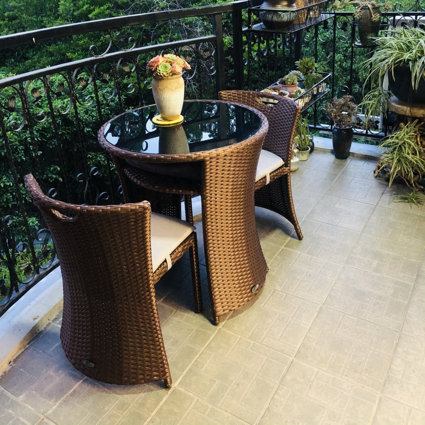 3-Piece Metal Frame Patio Conversation Set with Cushions Balcony Coffee Table Set