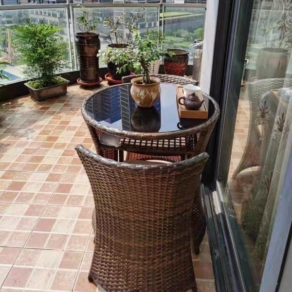 Space-saver Patio Small Balcony Furniture 3pcs Rattan Outdoor Coffee Table And Chairs Set