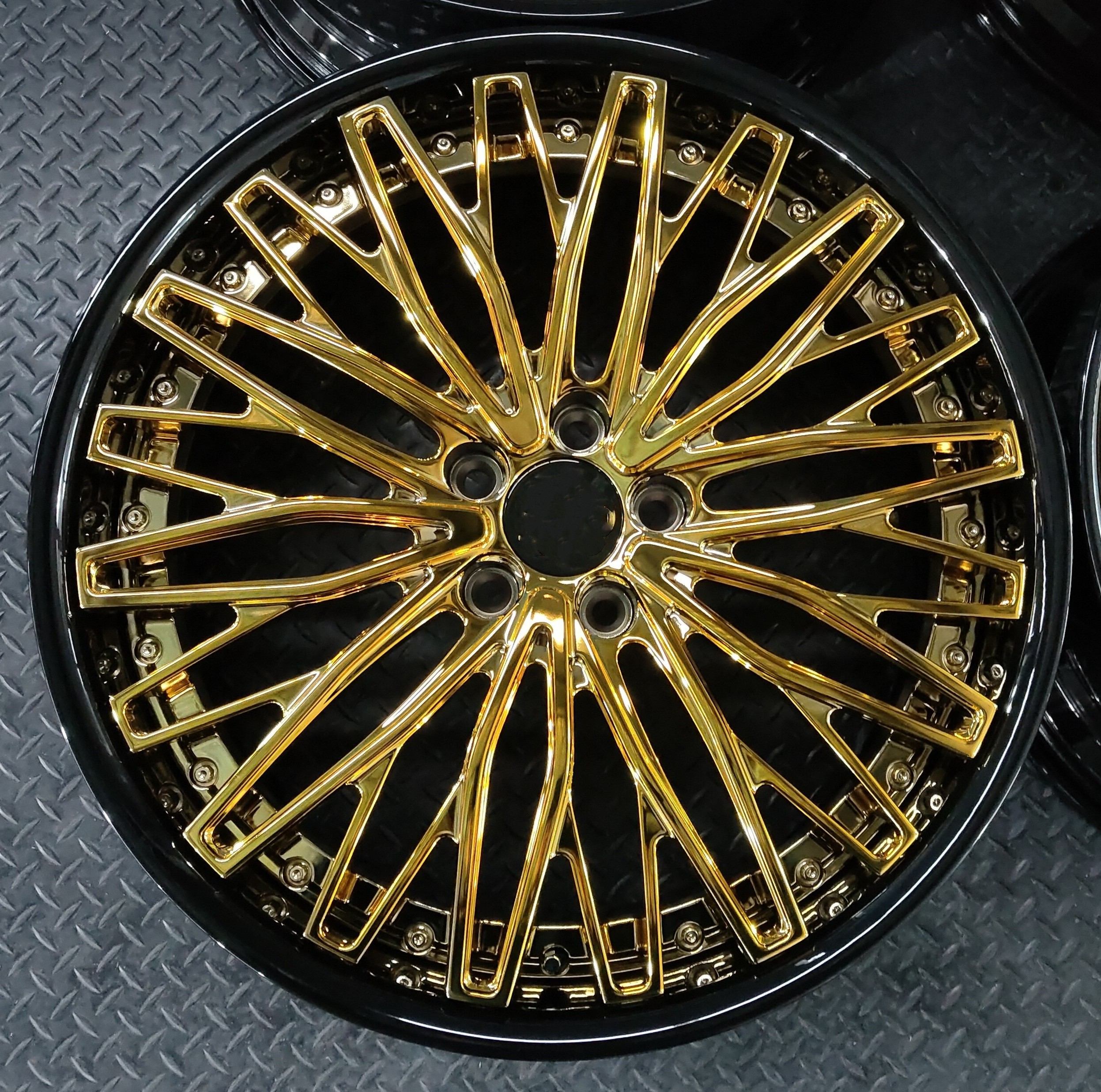 Custom 2pc forged rims with chrome gold spokes forged aluminum alloy car rim 18 -24 inch 5x120 forged car wheels