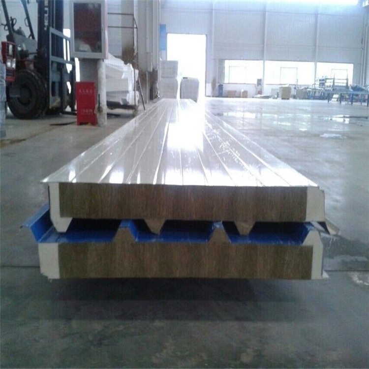 Fireproof  Polyurethane Roof Sandwich Panel Used for Clean Room Wall Panel PU PIR Sandwich Panel