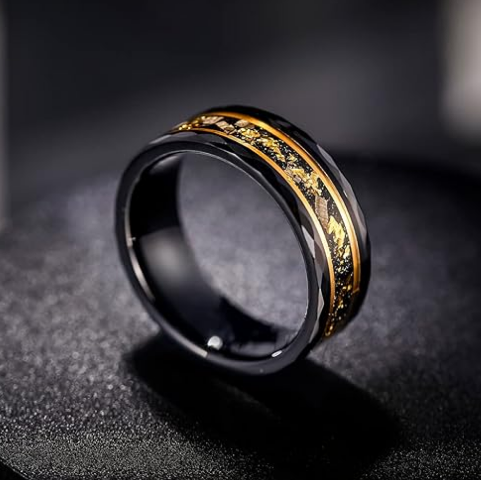 Wholesale PVD 8MM Tungsten Carbide Rings for Men Hammered Polished Faceted Edge Wedding Band Gold foil with Black Dinas Inlay