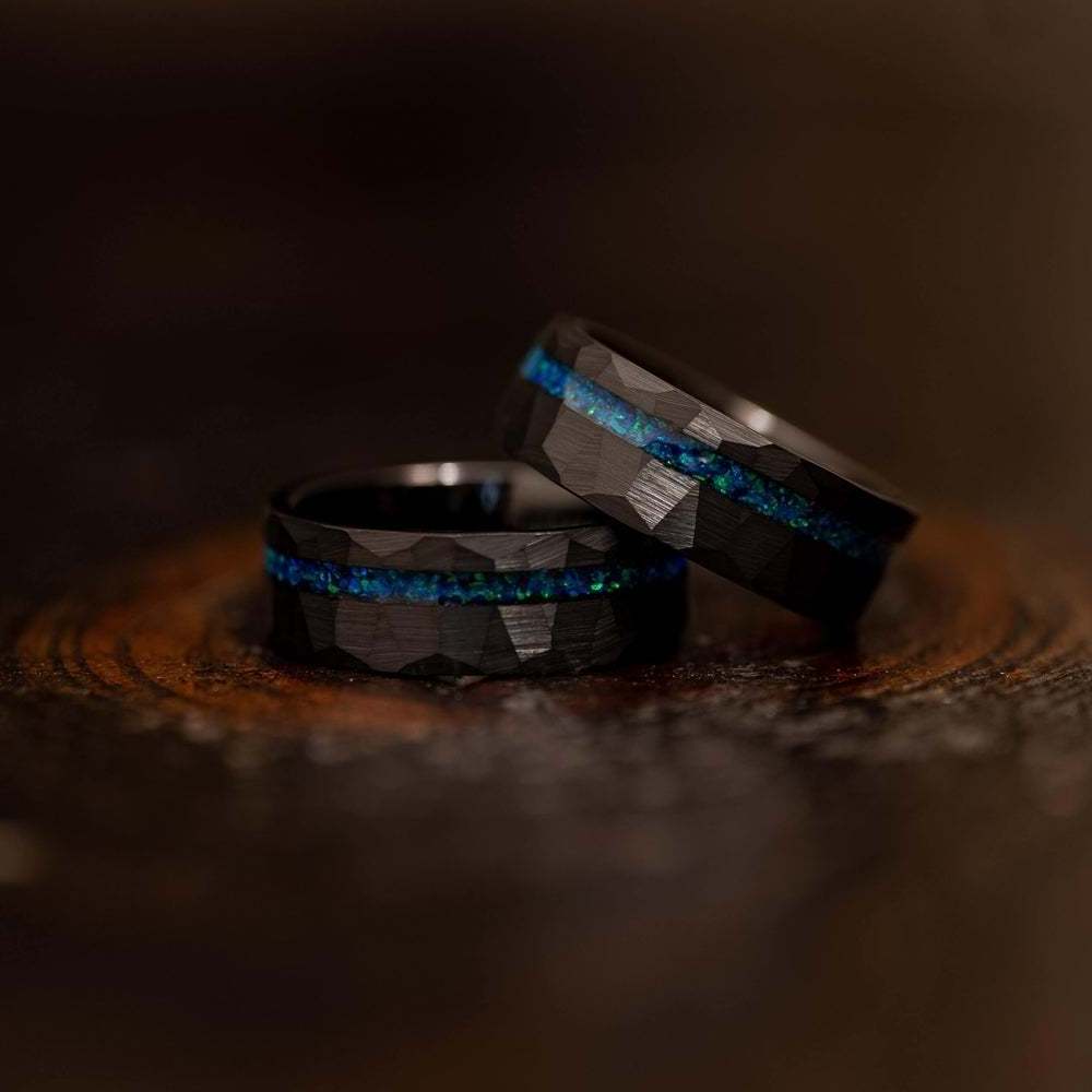 Wholesale IP Black Plated Men Women Fashion Engagement Wedding Band Blue Opal Inlay Hammered Tungsten Carbide Ring