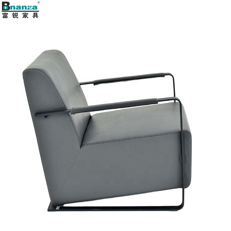 Bonanza Black Industrial design leather modern arm chair living room chairs with iron armrest