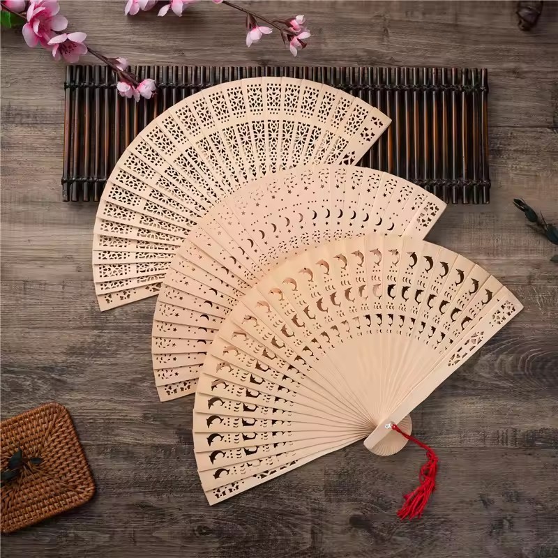 2024 Wholesale Hotel Wedding Souvenir Bamboo Handheld Fan Custom Wooden Hand Fan rechargeable hand fans wholesale