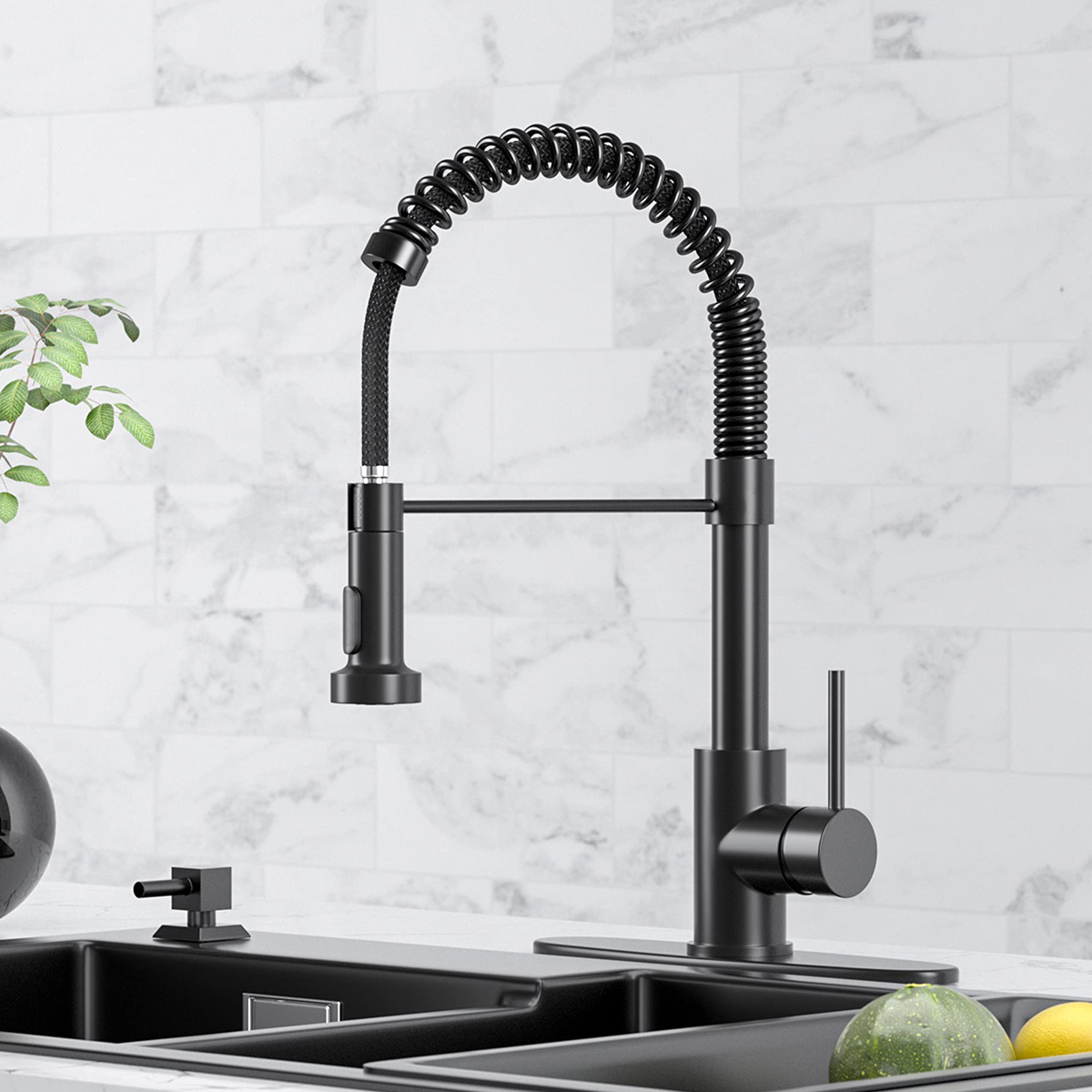 Modern Flexible 304 Stainless Steel Black Spring Sprayer Pull Down 360 Rotation Mixer Water Kitchen Faucet