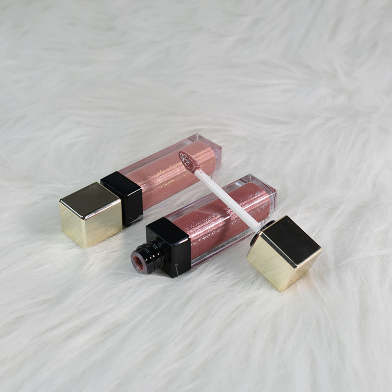 Wholesale Multi Colors Glossy Nude Colors Liquid Lip Gloss Vendor Make Your Own Easy To Carry Creamy Matte Liquid Lipstick