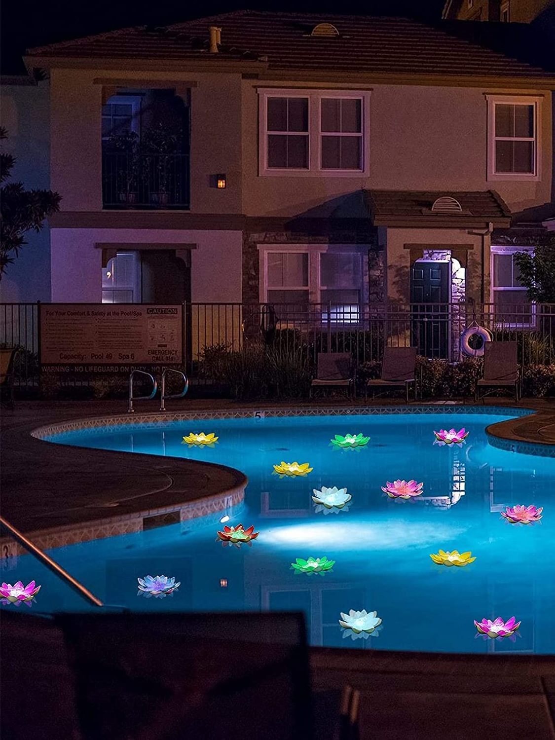 Fun Pool Accessories Floating Pool Lights Lotus Flower Lamp Battery Operated Multicolor LED 50 EVA Carton Package 15 ABS IP65