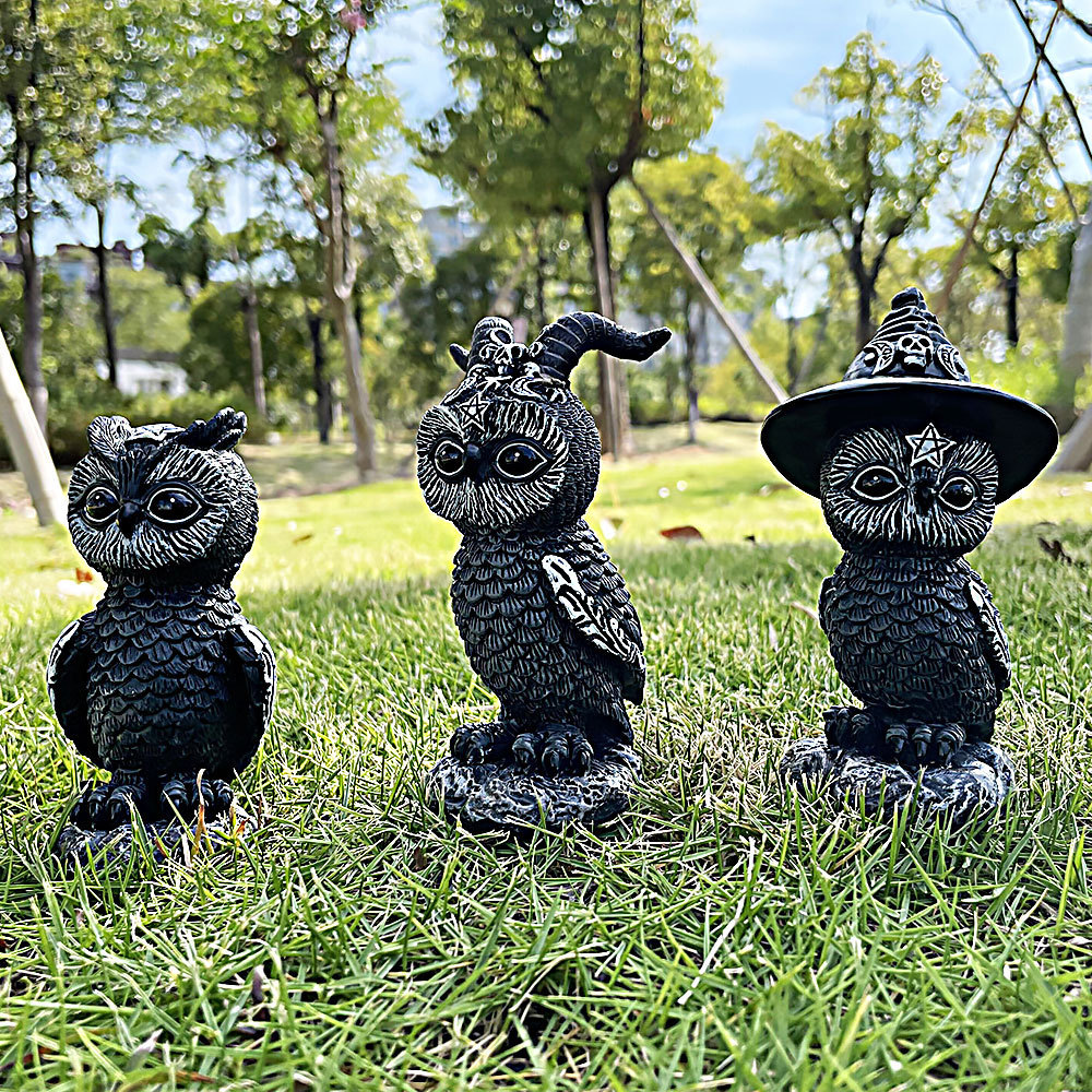 Mini Magic Owl Halloween Black Figurine Resin Witchcraft Statue Lawn Gnome Garden Decor Outdoor Vintage Horror Statue Crafts