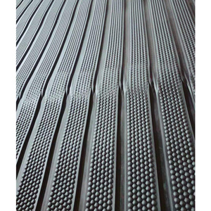 10meters long roll of rubber stable mat for horse stall cowshed