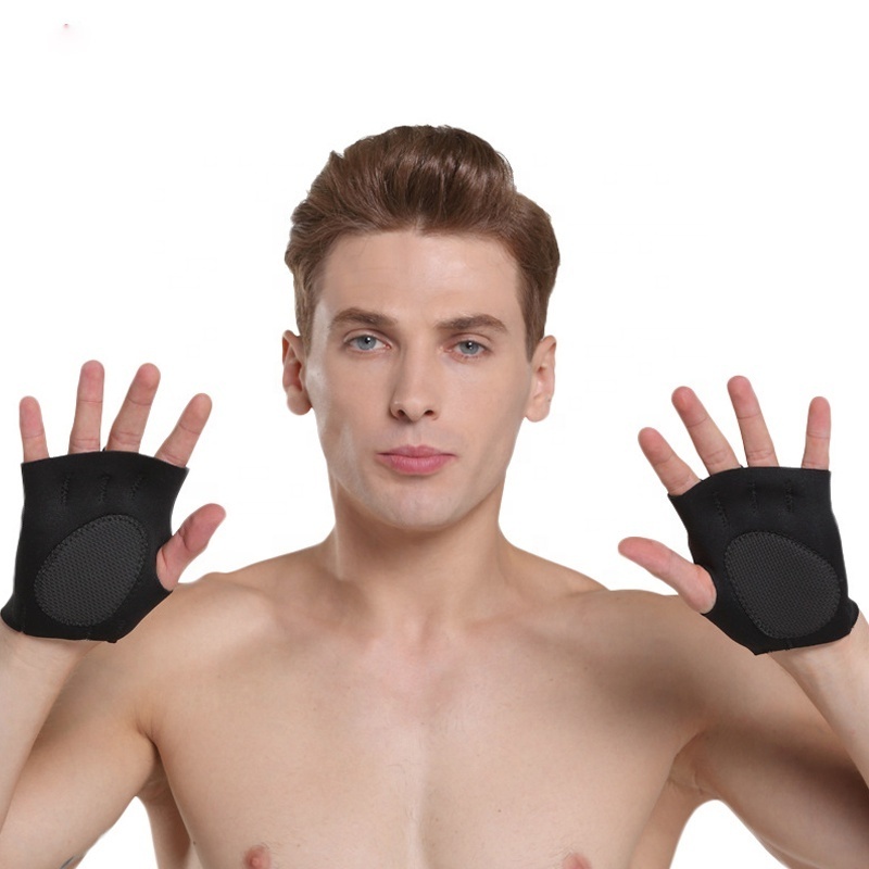 BOOMBM Custom logo Breathable Half Finger Gloves Fitness  Body Building Sport Gym Gloves Men