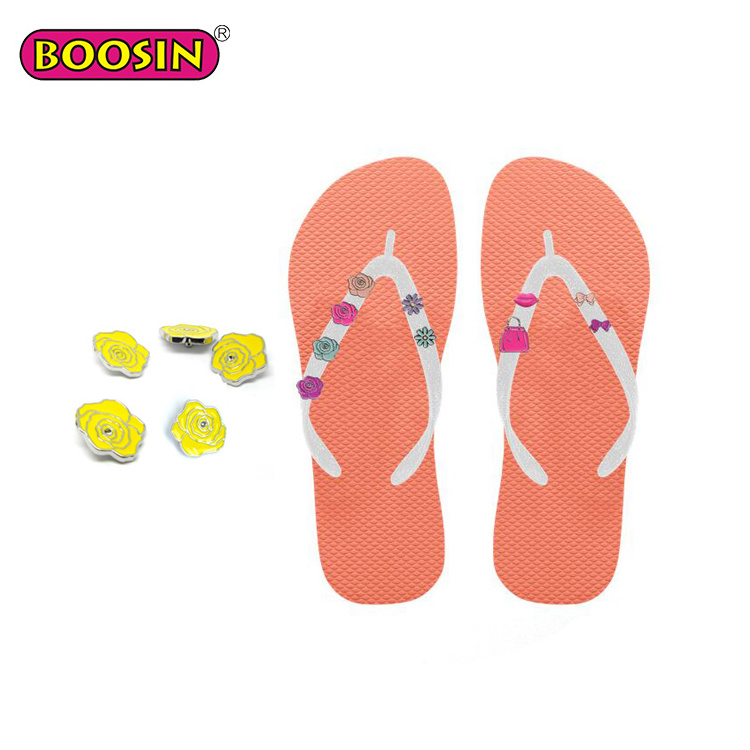 Custom Personalized Bulk Flip Flops Metal Decoration Slippers Accessories for men making