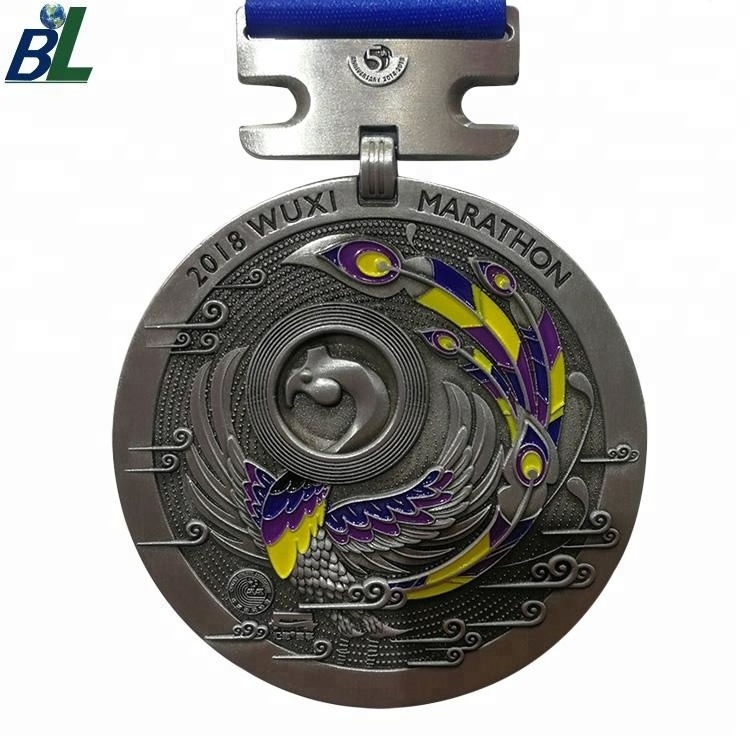 China Custom Logo Metal Craft Bronze Marathon Sports Medal with Ribbon