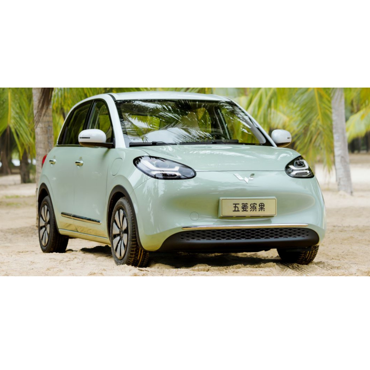 Wuling Mini Car Adults Wuling Bingo Electric Vehicle New Energy Wuling Bingo 333km Mini Ev Cars For Adult