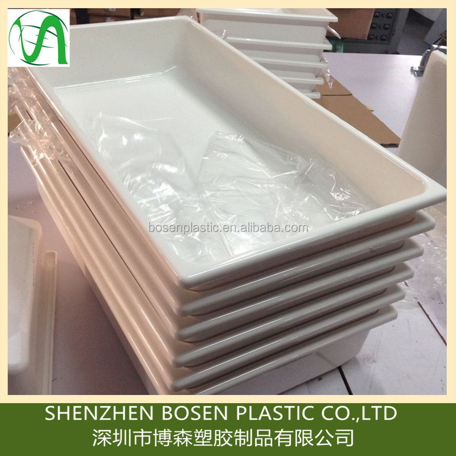 Large size square plastic tub for feeding