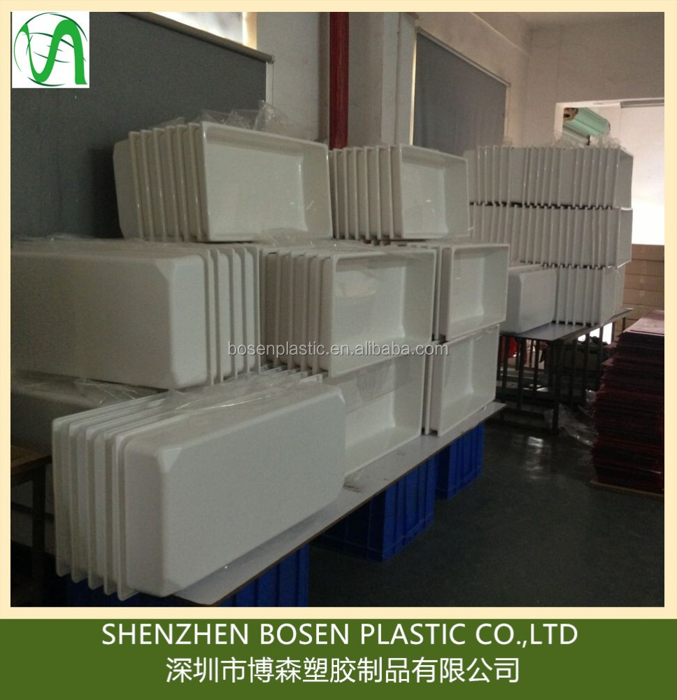 Large size square plastic tub for feeding