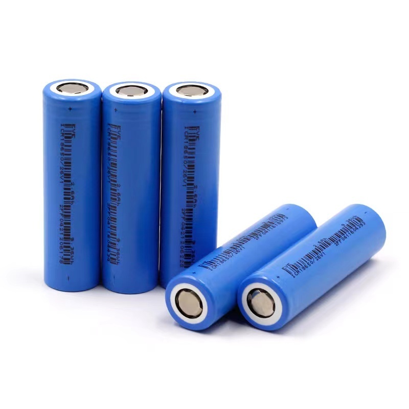 18650 Cylindrical Lithium Battery ,over 500 Cycles OEM Li-ion Tractor Toys 3C Factory Price 3.7v/2000mah 2200mah 2500mah 2600mah