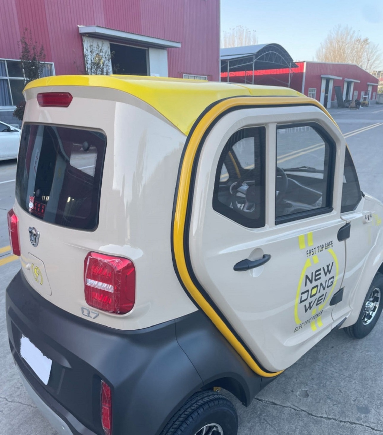 2024 New L6e Approved Adult Electric Mini Cars New Energy Vehicles Adult Cabin Scooter For Sale Eec Coc