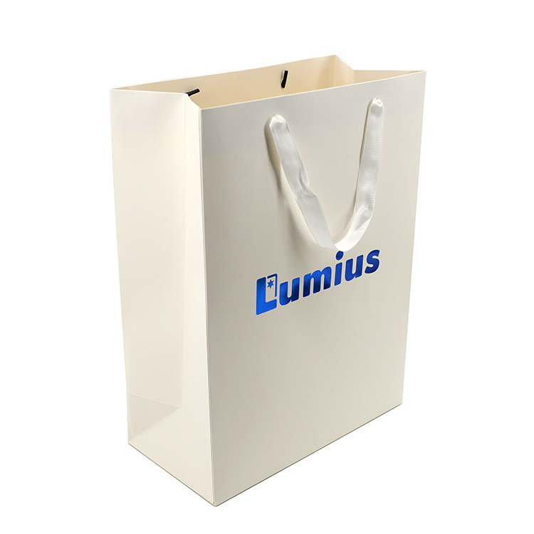 White Kraft Paper Shopping Clothing Cosmetic Perfume Gift Bag Luxury Handle Custom Logo Printed Paper Bag for Clothes