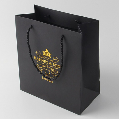 Wholesale Luxury Black Shoes Clothes packaging Paper bags Printed Custom Logo Clothing Shopping Gift Jewelry Wine Paper bag