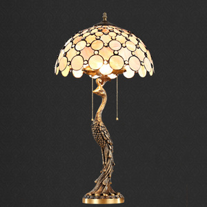 Peacock Tifany Table Lamp with Golden Phenix Stained Glass Tiffany Lighting Counter Bedside Romantic Desk Light