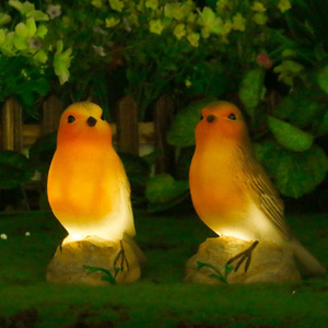 Yard Solar Lights Resin Bird Shape Solar Garden Statue Lights Fall Winter Garden Decoration Solar Patio Lawn Lamp