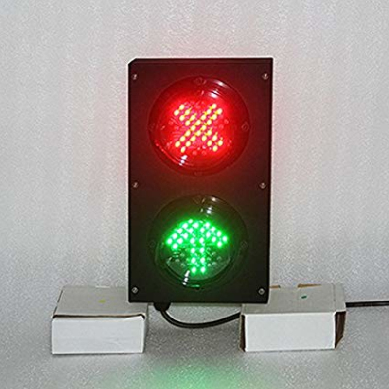 Red Cross Green Arrow Signal Lamp Semaphore Traffic Light parking lot zebra crossing indicator light