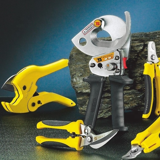 Multi Function Combination Plier With Stripper