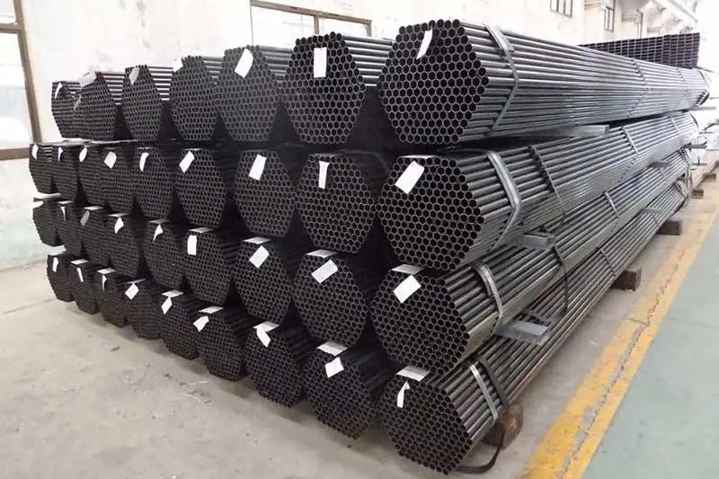 Manufacturer Spot Black Steel Metal Pipe 2 - 6 Inch Black Annealed Furniture Pipe