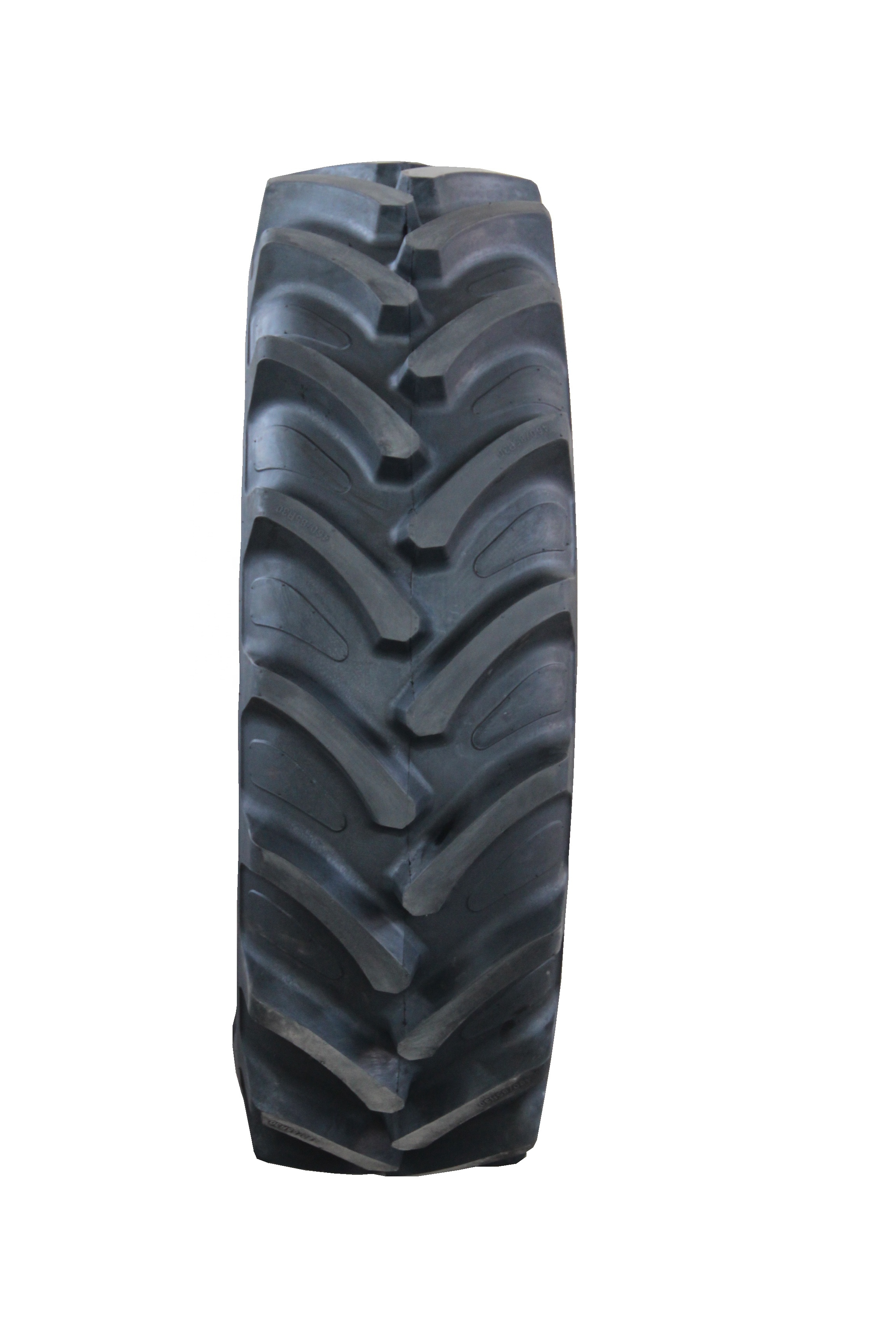 High quality agricultural tractor tire 16.9 34 16.9 28 15.5.38 tyres