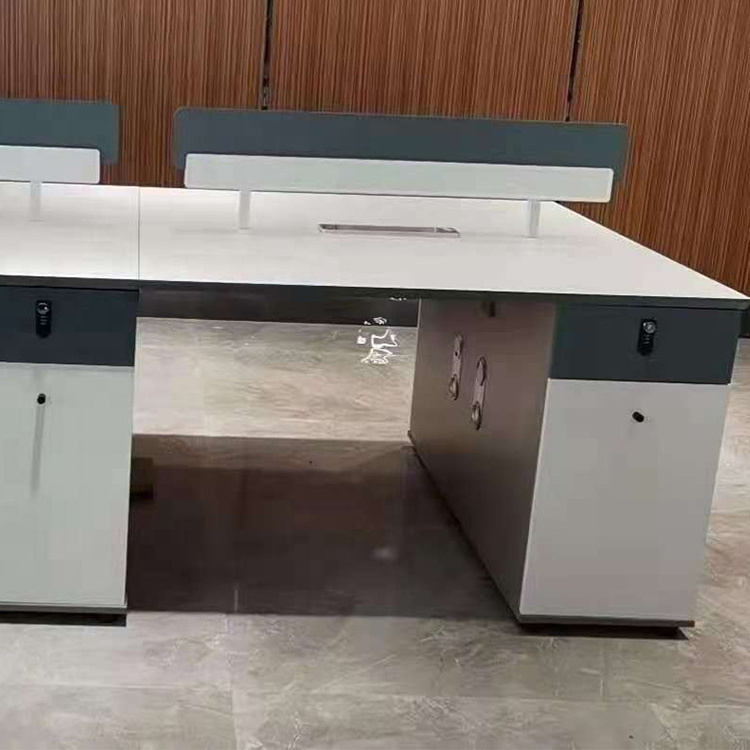 Chinese factories high quality office furniture solid wood 4 seater office workstations desk  with table top partition