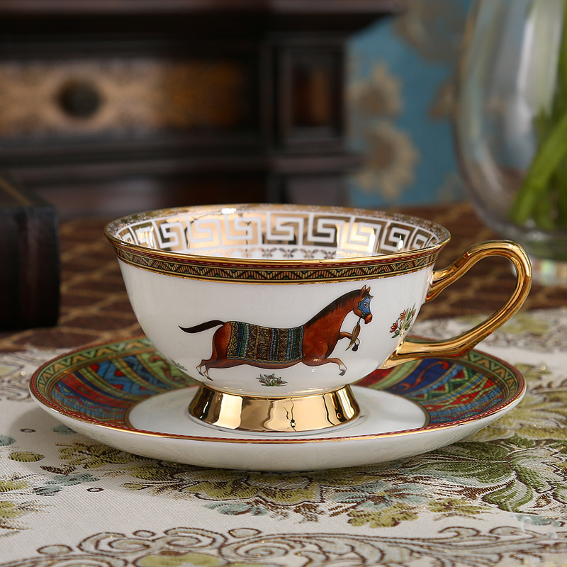 B&S Royal Gold Rim Bone China Coffee Cup Tea Cup And Saucer Gold Dishes Plates Luxury Ceramic Plate For Hotel And Restaurant