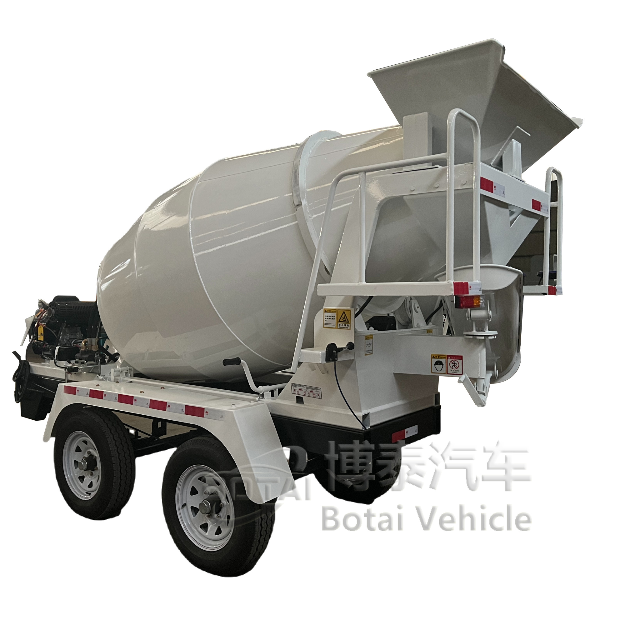 Automatic Self-loading Cement Mixer Machine Diesel Engine 1m3 concrete mixer trailer Machine Tractor Trailer Trucks