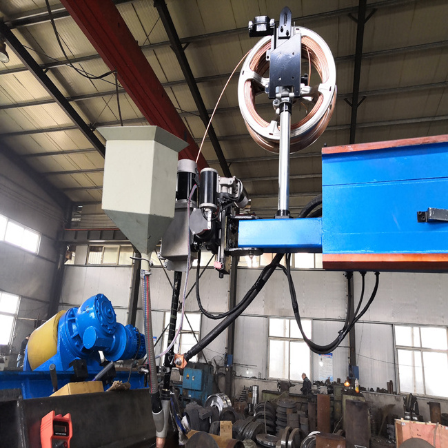 China Luoyang metal robot pipe SAW Heavy Column Boom / Automatic Welding Manipulator Machine