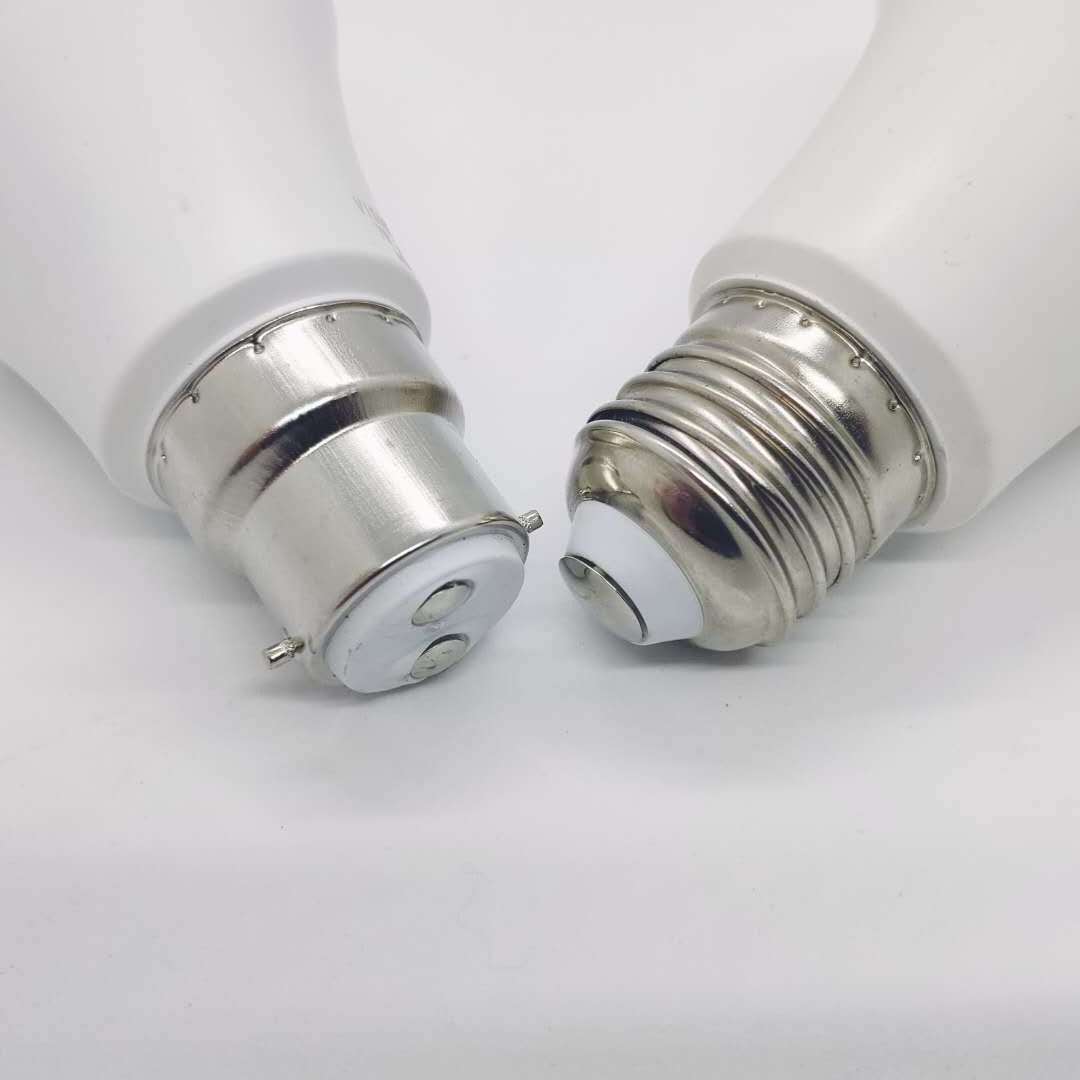 2700K 4000K 6000K 120V 230V 3W 5W 7W Smart Light Bulb with Cheap Quality