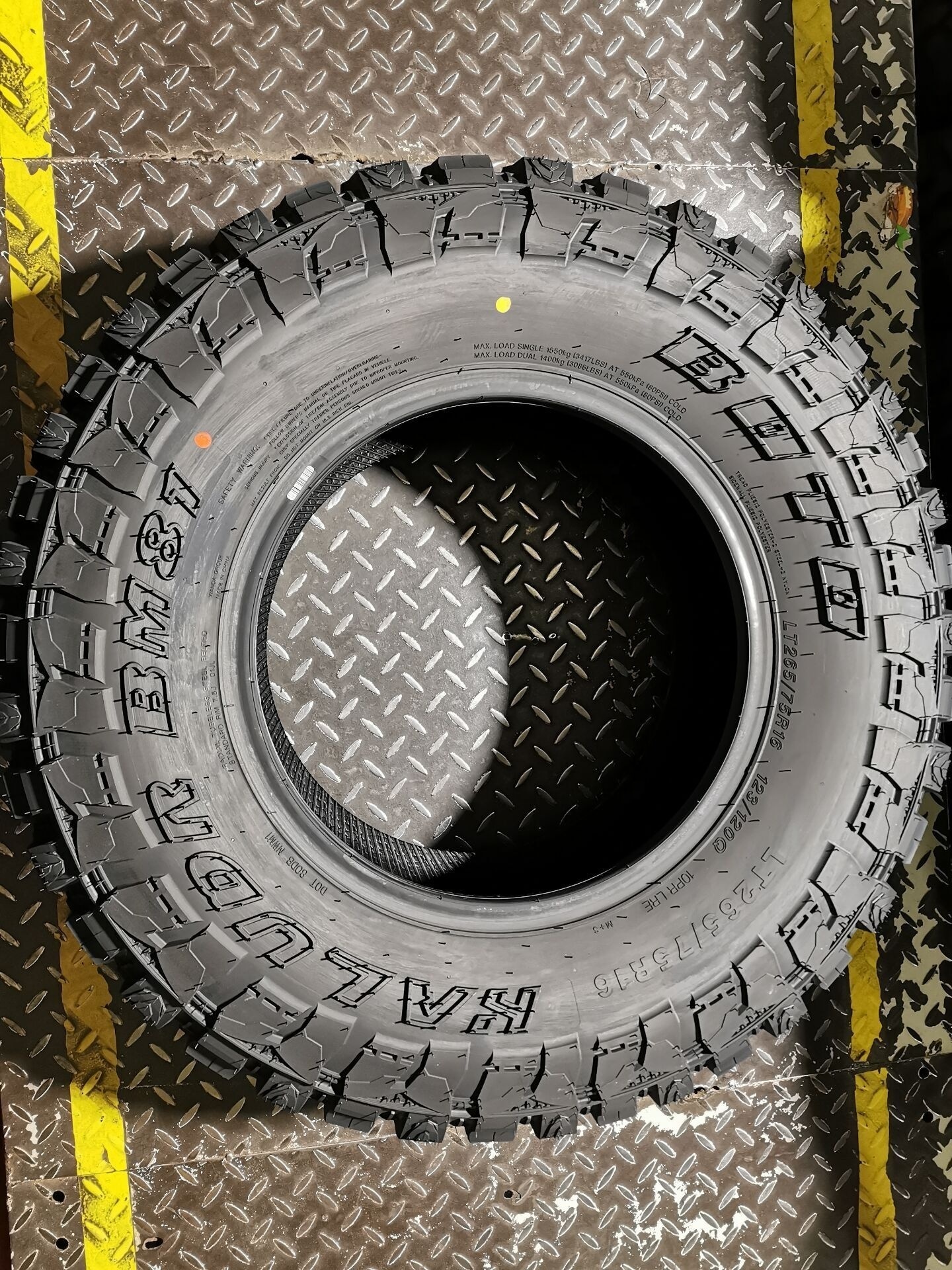 BOTO WINDA BM81 WM81 MUD TERRIAN MT TIRE SUV LTR TIRE FACTORY