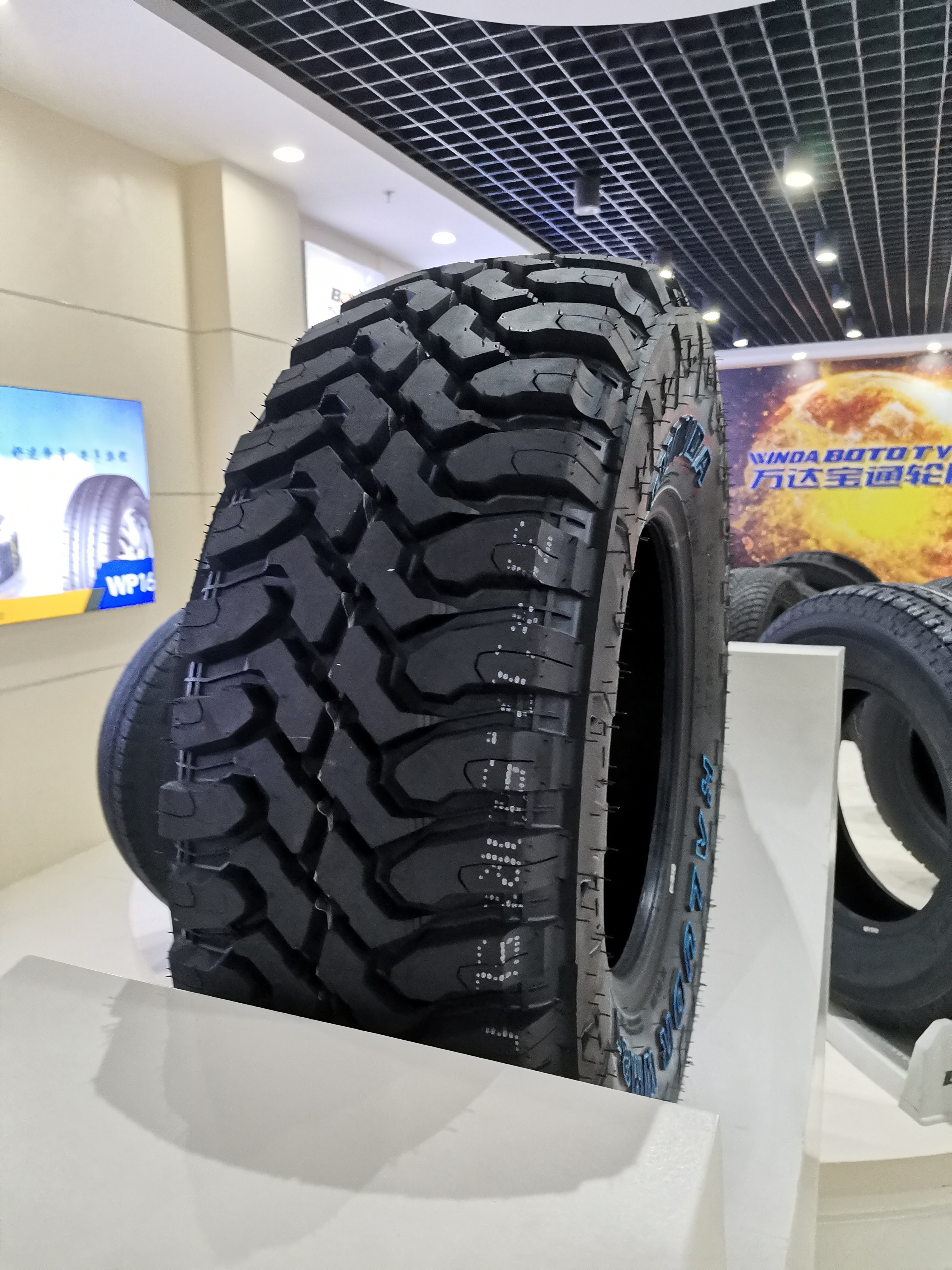 215 55R16 passenger car tire 215 tyre llantas 215/55R16 Wholesale car tire 175/70r14/175/70r13