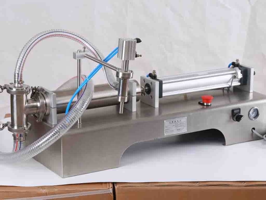 semi automatic filling  machine  woozy glass bottle sauce filling machine for sale