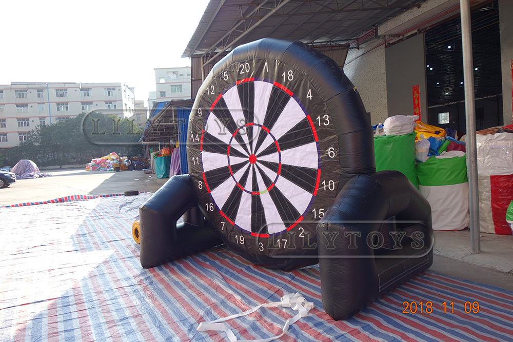 Inflatable sport games soccer dart board game, inflatable foot dart game,durable PVC inflatable football dart