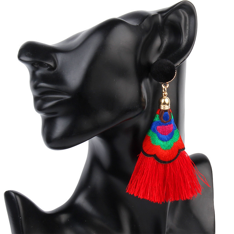 Foreign trade fashion hand-woven embroidery tassel earrings Bohemian handmade tassel earrings